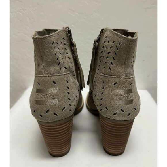 Toms Majorca Peep Toe Stucco Suede Perforated Bootie Side Zip Womens Size 8W - Picture 5 of 7